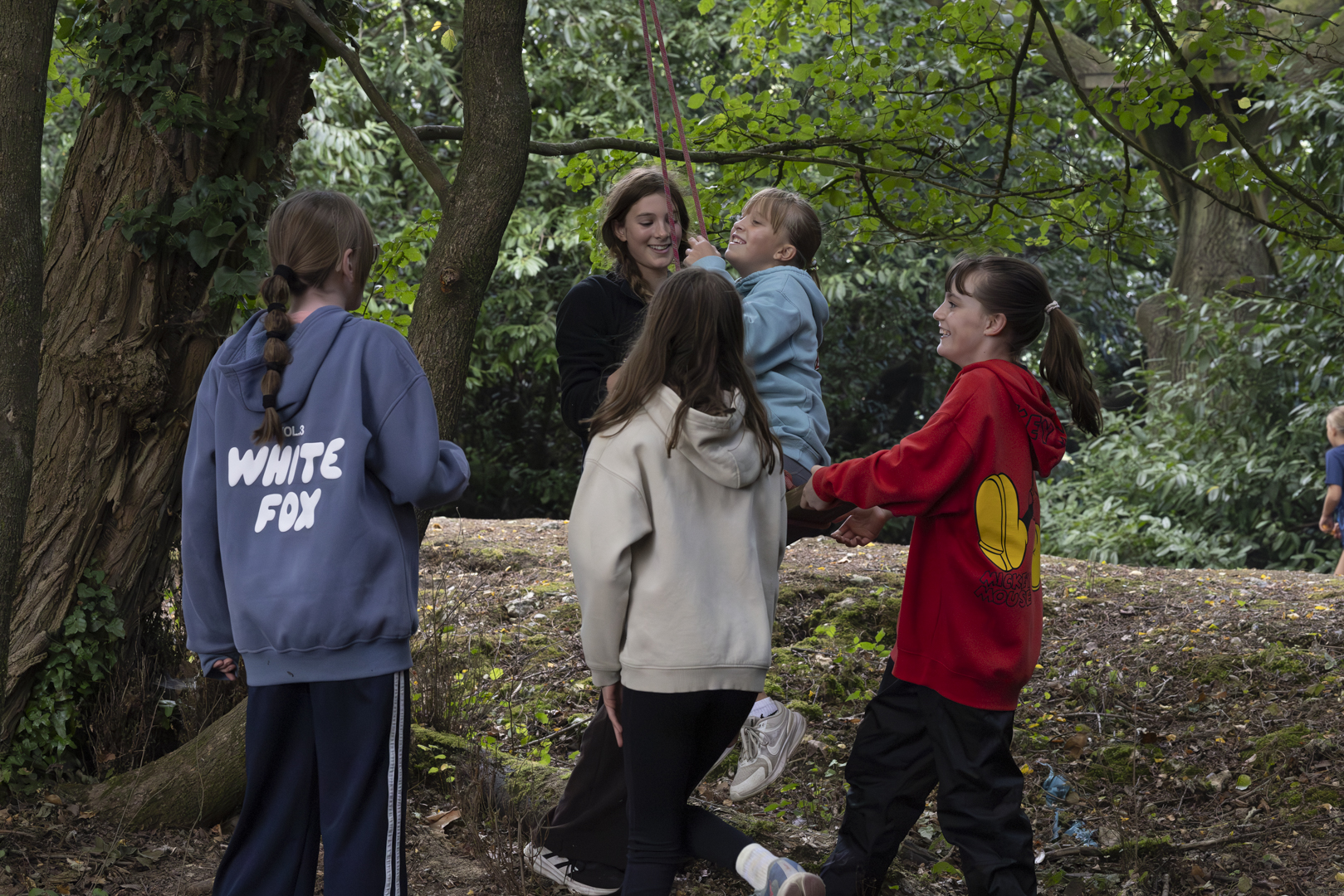 Year 7 bond over Bushcraft Day