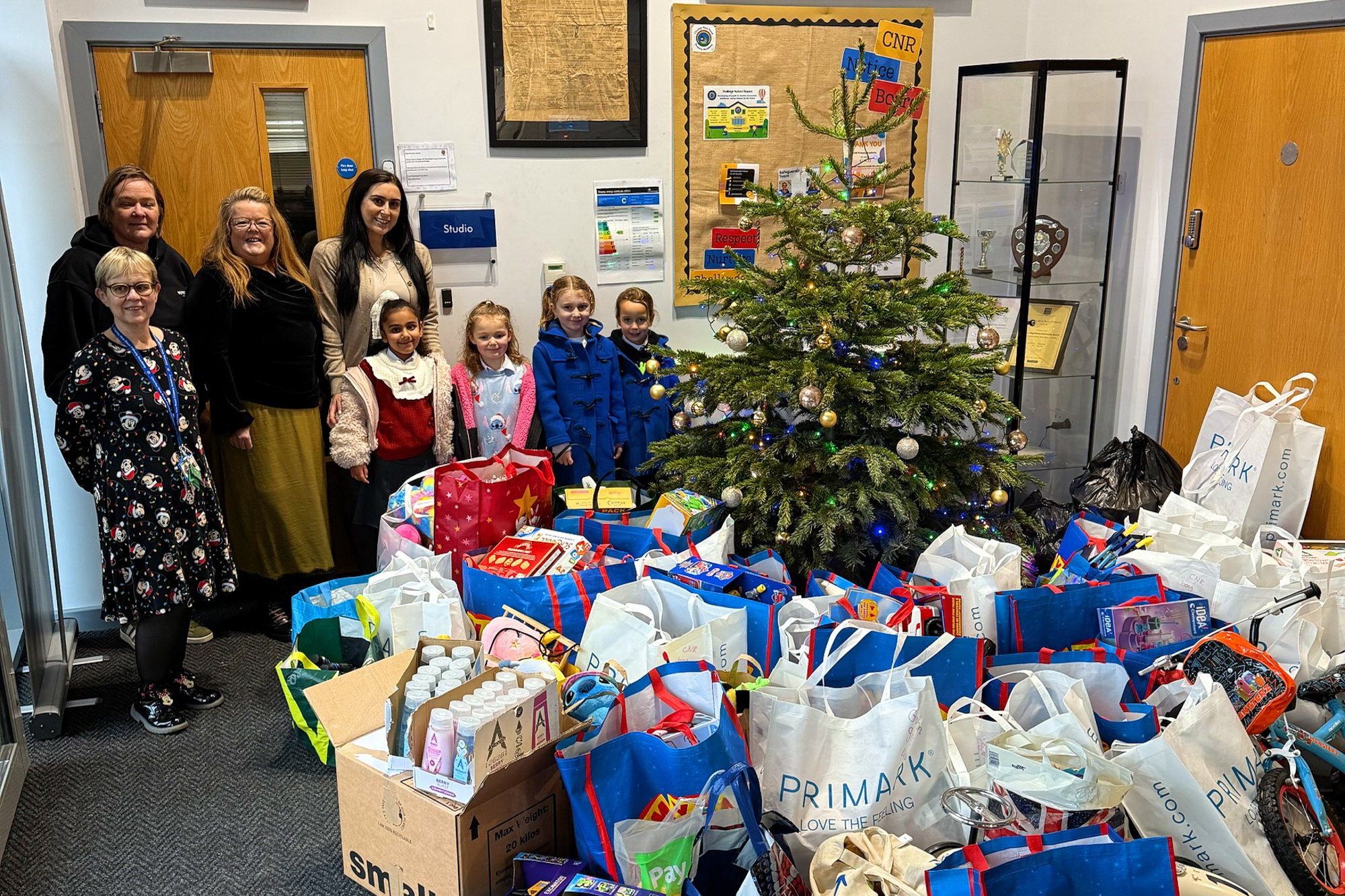 Teachers Provides a Sprinkle of Kindness for the Ninth Year Running