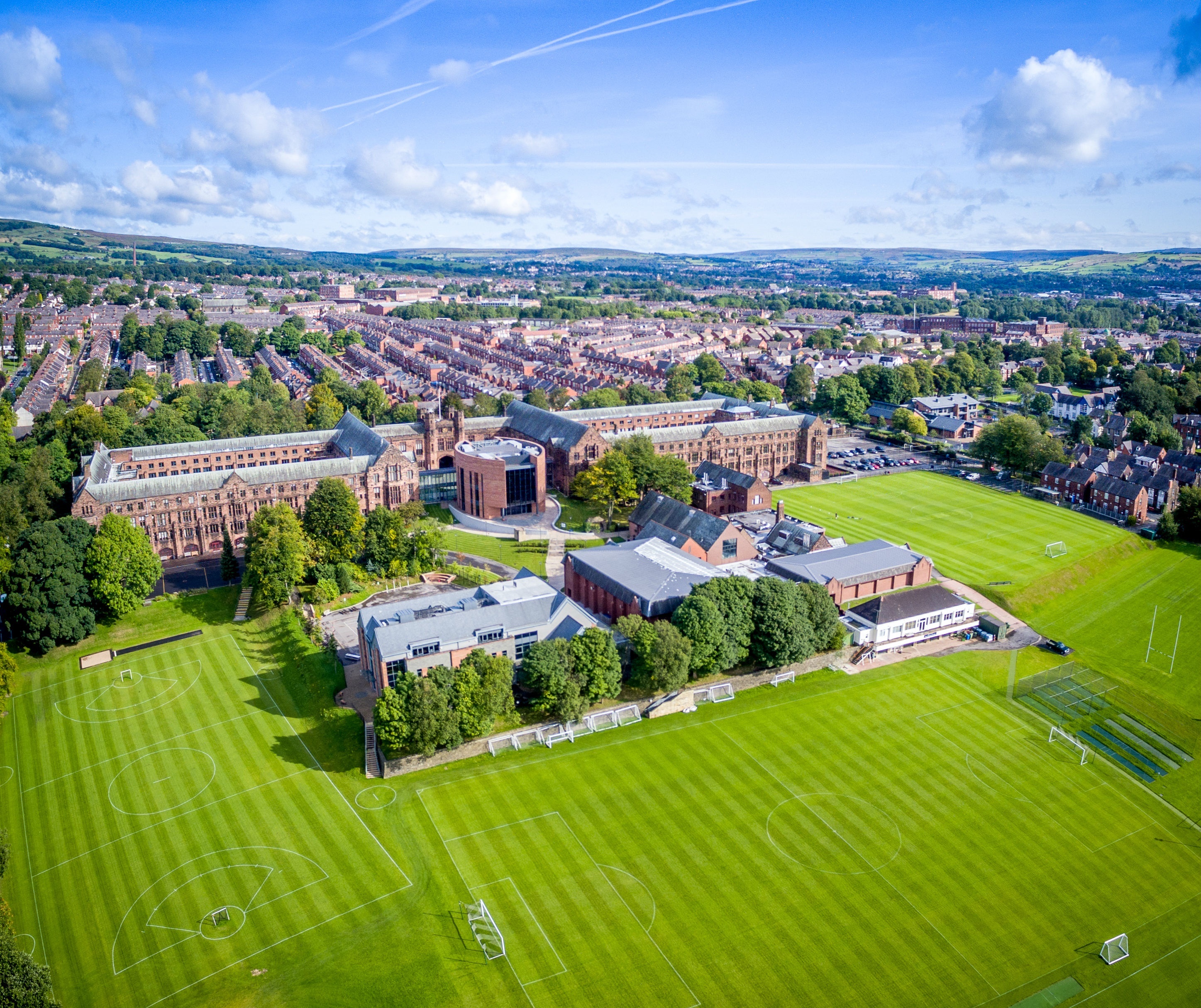 Bolton School Girls’ Senior and Junior Schools celebrate Inspection Success