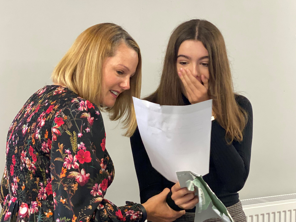 Students receiving their 2021 GCSE results