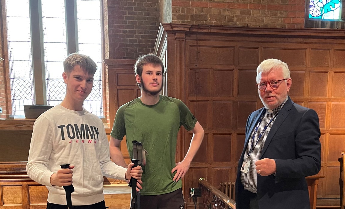 1,900km pilgrimage for two Gordon's pupils
