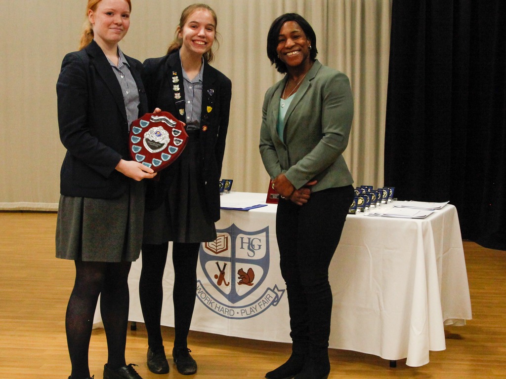 Maggie Alphonsi Hosts School Sports Assembly