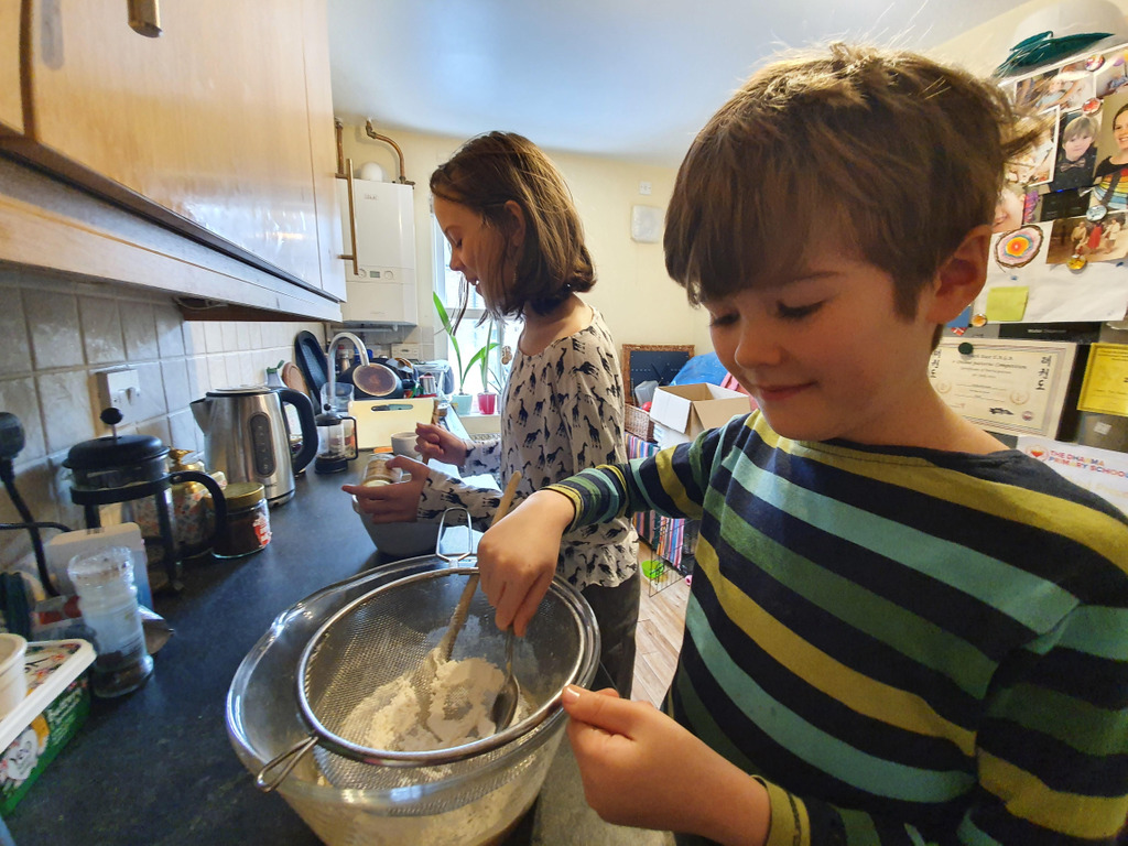 Sophie and Sam bake for Shelter