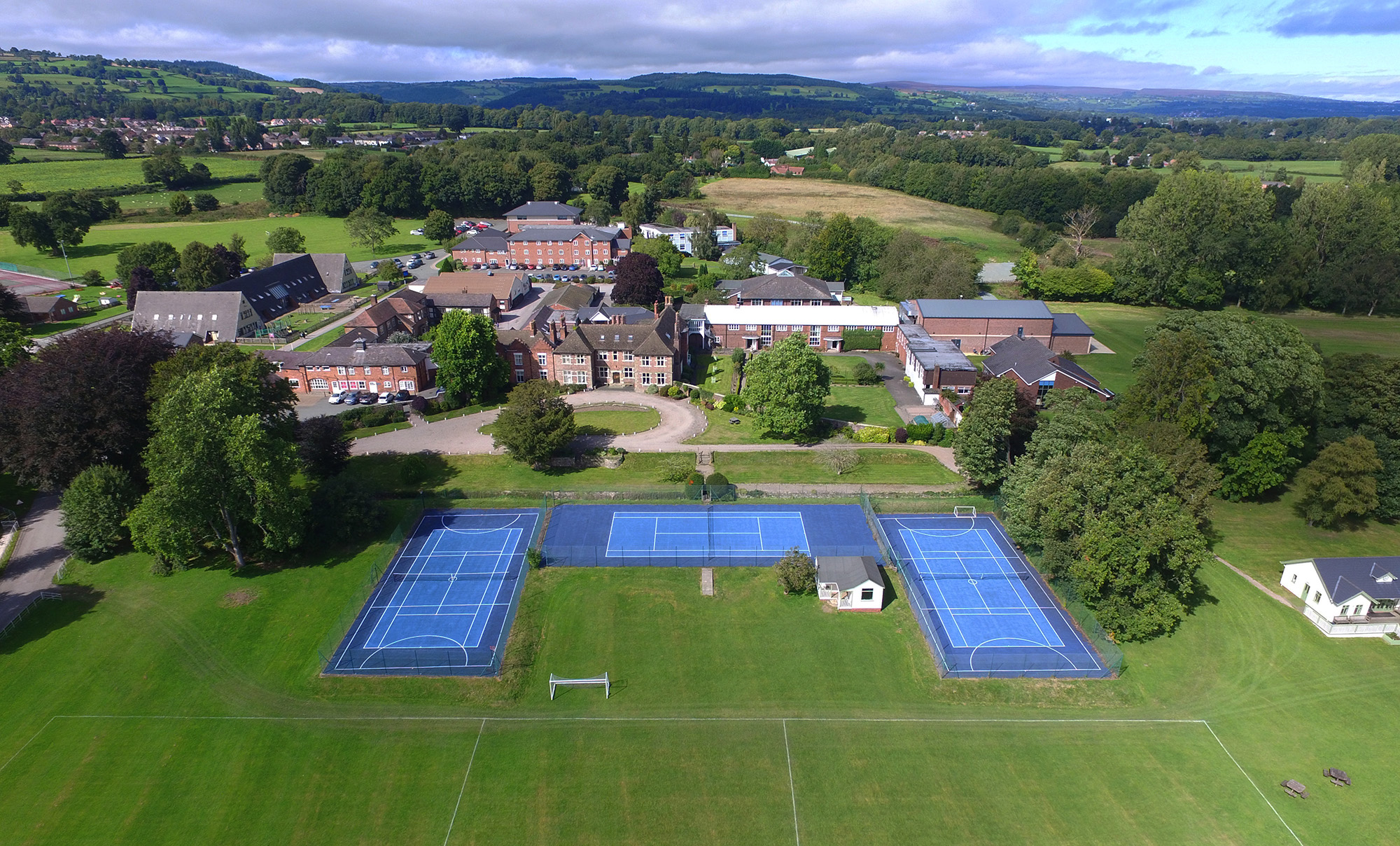 Moreton Hall Ranked as a Top 20 Girls’ Boarding School in the UK
