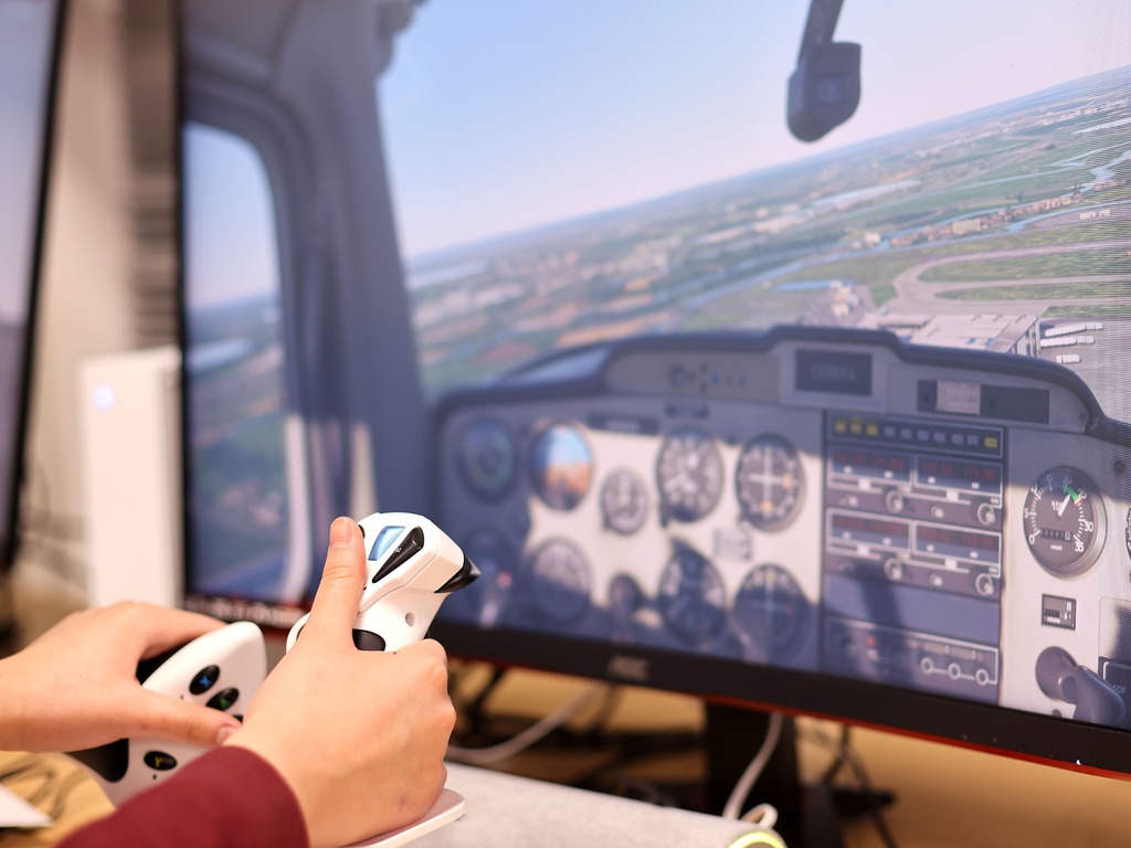 Soaring Ambitions: Portsmouth High School GDST launches British Young Pilots programme