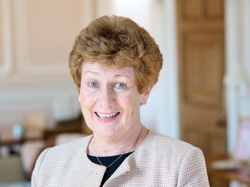 Queen Mary’s Head Honoured at Palace for Outstanding Service to Education
