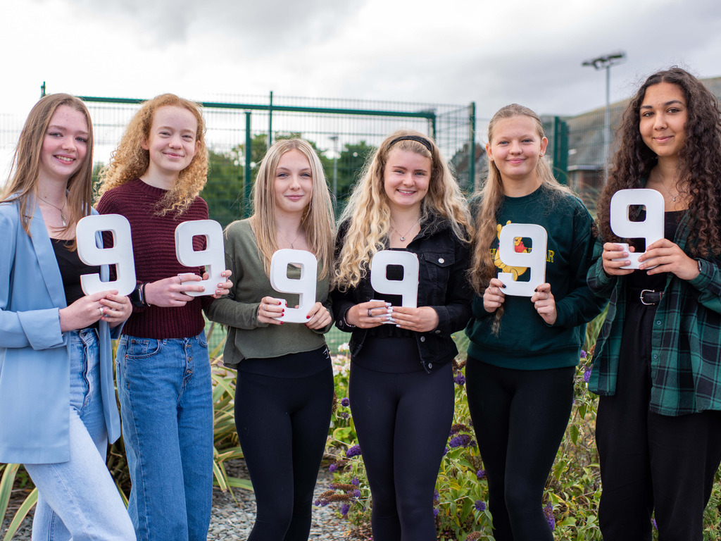 From left to right: Jessica Sanderson, Grace Lewis, Constance Lupton, Alice Christy, Suzanne Wrigley and Alicia Anandappa