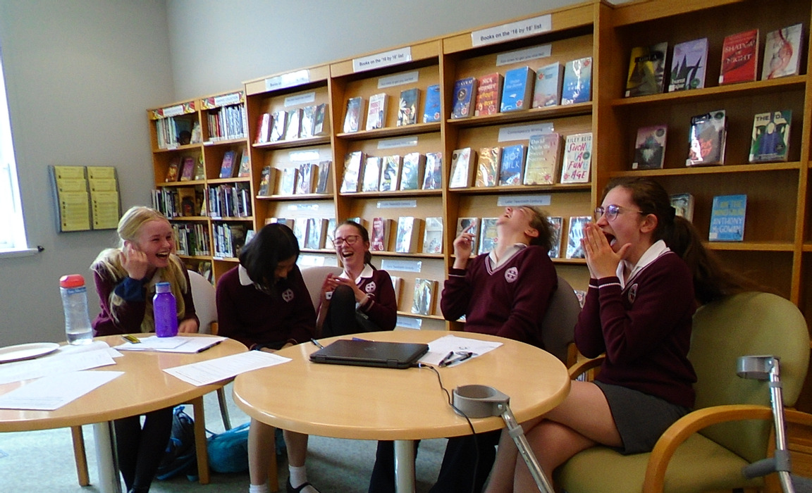 St Helen and St Katharine win Regional Heat of National Reading Champions Quiz