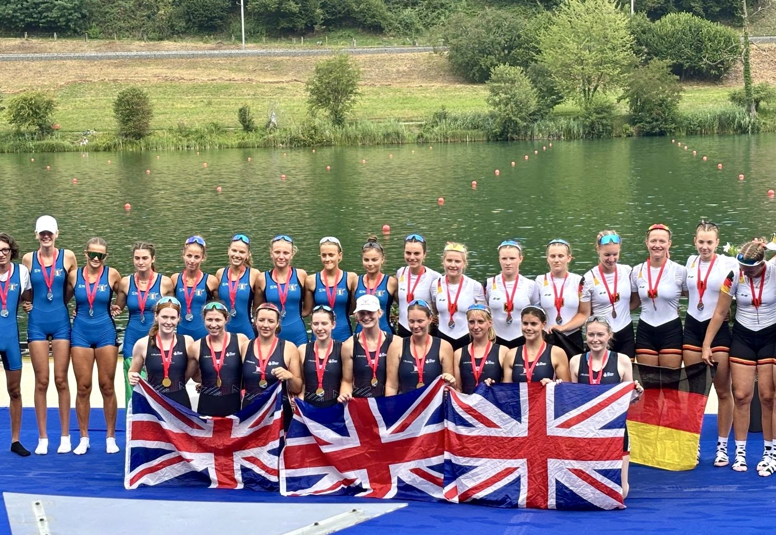Naomi Bell wins Gold for Great Britain in International Regatta