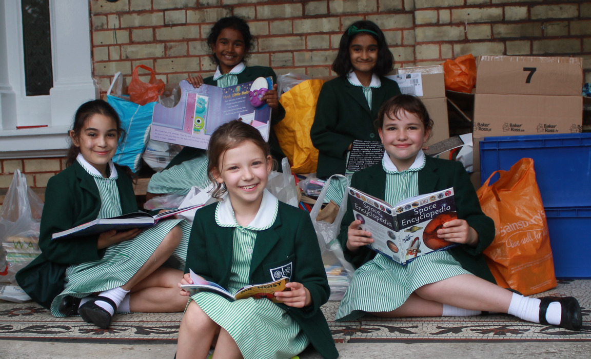 Stormont School donates pre-loved books to charity.
