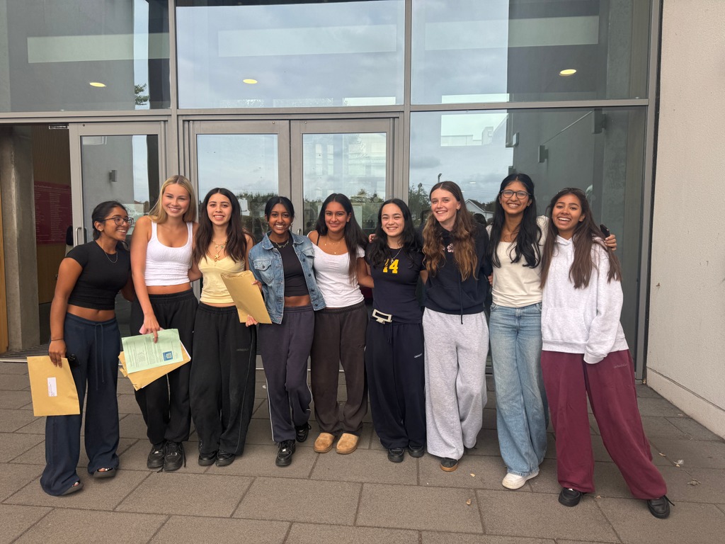 LEH Celebrates Another Year of Outstanding GCSE Achievement